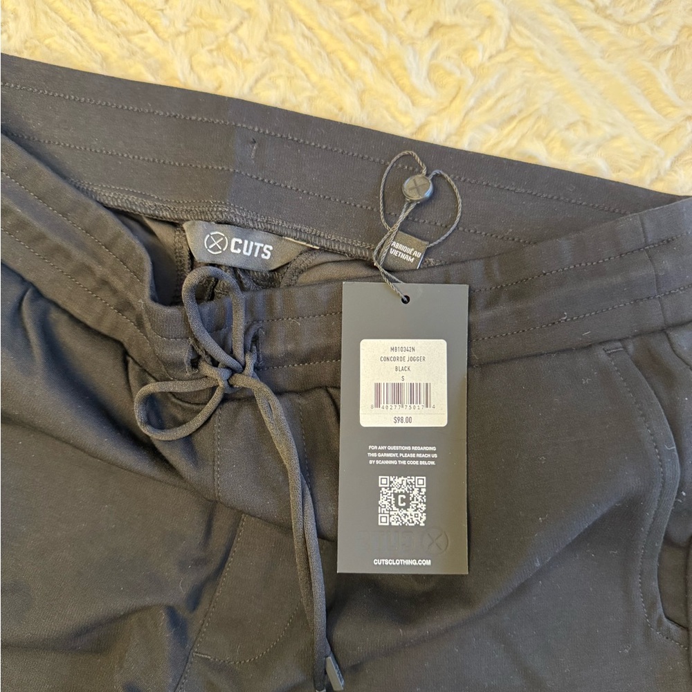Cuts - Men Black Joggers Brand New with Tag - Size Small - Picture 7 of 7